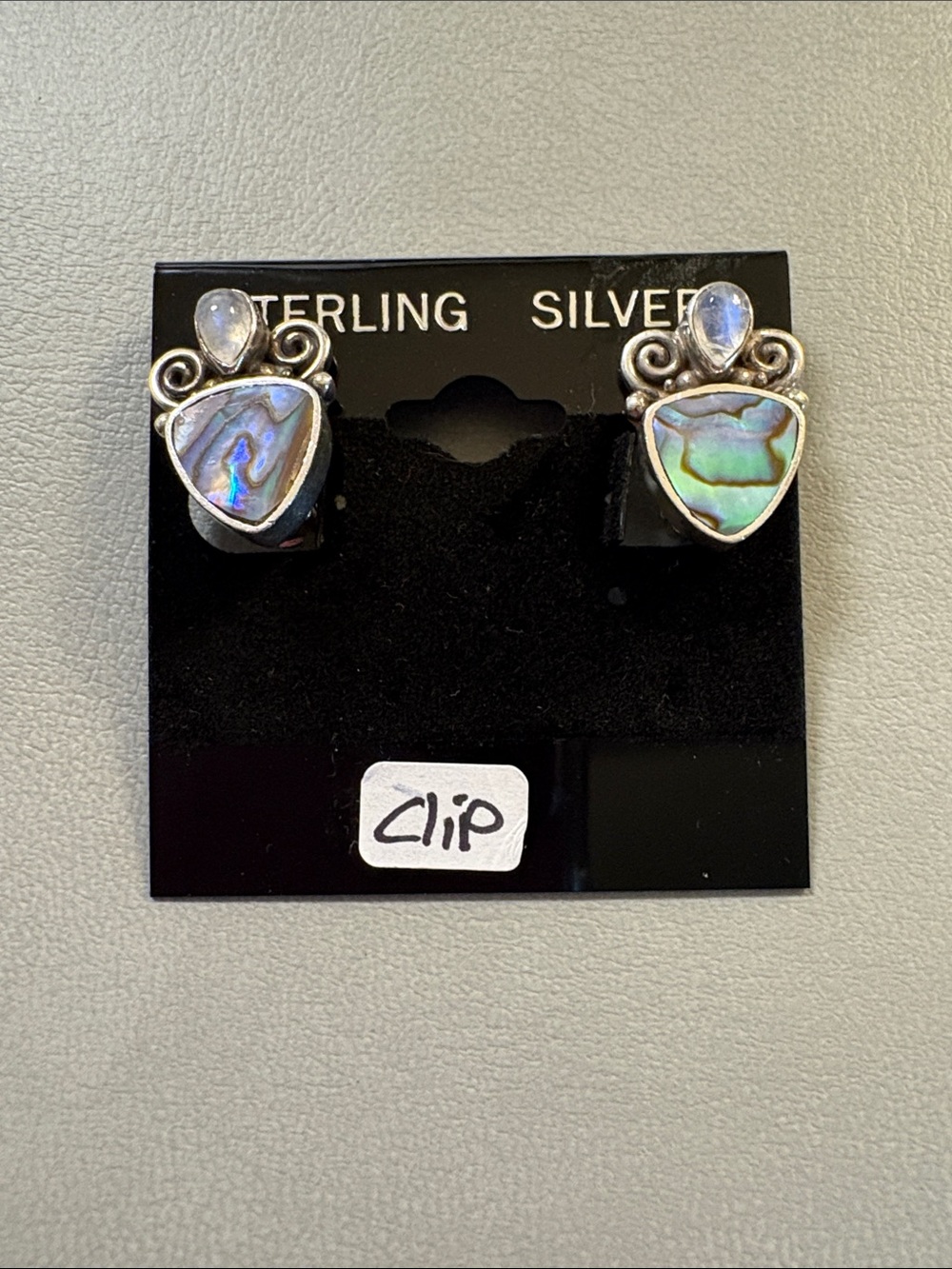 Sajen sterling silver vintage clip earrings.